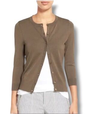 Halogen Women’s Olive Green Cardigan Button Up Sweater Fall Fashion